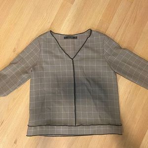 Zara size 0 shirt